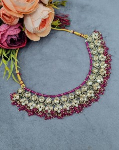 Conjunto de collar de gargantilla con piedra preciosa de corte redondo Royal, con aretes y mangtika, chapado en oro antiguo, joyería de diseñador de moda al por mayor. - Product Image 2