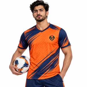 Diseño Ideal para Entrenamiento de Fútbol, Tela Transpirable, Ligera y Cómoda, Camiseta de Fútbol Profesional, Camiseta Deportiva - Product Image 1