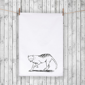 Serviette de cuisine personnalisée avec imprimé girafe, style moderne, blanche, 100% coton, lavable, textile de maison durable pour hôtel - Product Image 3