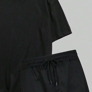 Ensemble décontracté homme automne-hiver : T-shirt et short en coton respirant à col rond et taille haute, deux pièces, OEM - Product Image 2