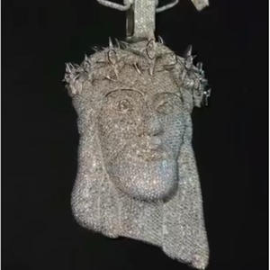 Cadena Cubana Personalizada con Colgante de Cabeza de Jesús, Cadena Cubana con Diamantes Moissanite, Plata 925, Joyería Hip Hop - Product Image 1