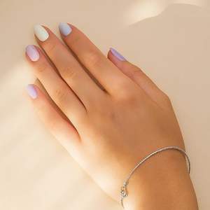 Bria by Saar กำไลข้อมือเงิน925ปรับได้สำหรับเด็กผู้หญิงและผู้หญิงเครื่องประดับมินิมอลหรูหราสำหรับงานเลี้ยงงานแต่งงาน - Product Image 3