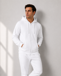 Sweat à capuche zippé pour homme, confectionné en tissu doux et respirant, offrant confort, chaleur et une coupe moderne pour un usage quotidien décontracté et streetwear. - Product Image 5