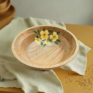 Vente en gros de bols japonais en bois sculptés à la main, durables et écologiques, parfaits pour servir des fruits frais et les fêtes faites à la main par FWE - Product Image 6