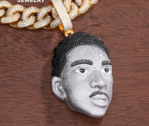 Pendentif personnalisé 3D en moissanite sertie de pierres, breloque visage taille brillant rond, bijoux hip-hop pour soirée - Product Image 1