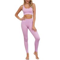 Ensemble de yoga rose pour femme : Soutien-gorge de sport et leggings taille haute – Tenue d'entraînement deux pièces extensible pour fitness, gym et activités sportives – Ensemble assorti