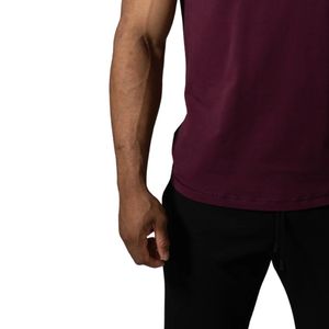 T-shirt de performance bordeaux pour homme, en coton léger, coupe athlétique, pour la gym, l'entraînement, le sport et le quotidien - Product Image 3