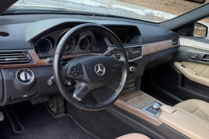 Mercedes-Benz E-350 4Matic Wagon 2011 - Product Image 4