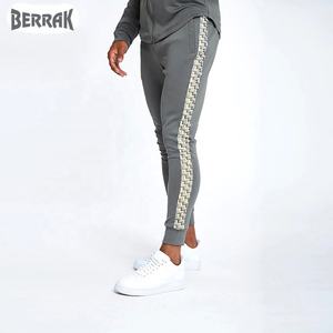 Men's Casual Tracksuit 2021 New Men's <b>Hoodies</b> and Sweatpants Two Pieces Sets Sportswear High Quality Clothing for Male - Product Image 5