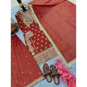 ชุดผ้าไหม Banarasi แท้นุ่มหรูหราสำหรับผู้หญิงชุดปาร์ตี้เสื้อพลาสโซ & dupatta - Product Image 3