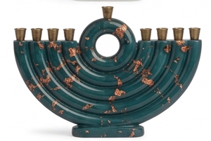 Ménorah de Hanouka en résine, porte-bougies à 9 branches, décoration juive moderne, design bleu et or moucheté - Product Image 5