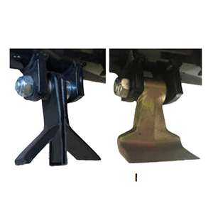 Broyeur à fléaux manuel haute performance à déplacement latéral pour tracteur, pour une coupe efficace de l'herbe et la gestion des résidus agricoles - Product Image 2