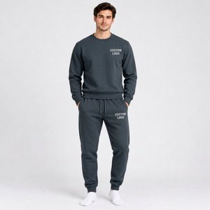 Conjunto Deportivo para Hombre, Corte Regular, Sudadera con Logotipo Bordado en Relieve y Pantalones a Juego para Producción de Ropa Personalizada - Product Image 1