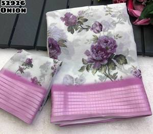 ผ้าซิฟฟอนเนื้อนุ่มเบาพิมพ์ลายดอกไม้ดิจิทัล พร้อมขอบผ้าทอและพู่ประดับที่ปลายผ้า - Product Image 4