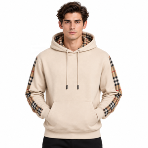 Sweat-shirt à capuche en jersey épais beige doublé, imprimé, avec empiècements à carreaux sur les manches, poche avant, style décontracté pour l'automne - Product Image 1