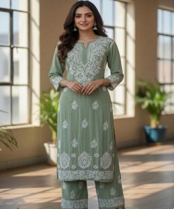 ชุดคุร์ตีปักลายผ้าฝ้ายสุดฮิต พร้อมกางเกงปาลาซโซ สวมใส่สบาย ราคาขายส่ง เสื้อผ้าชาติพันธุ์ สีเขียว - Product Image 1