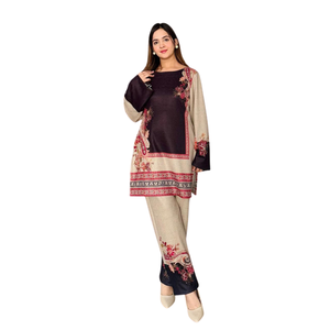 Costume imprimé en gros avec impression numérique et shalwar kameez assorti - Product Image 2