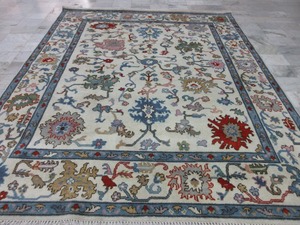 Tapis d'intérieur moderne de luxe à poils moyens, en laine nouée à la main, antidérapant, à motifs floraux - Product Image 4