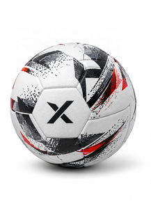 Ballon de football personnalisé X, blanc, noir, rouge, logo X, ballons de football de rue |   OEM ODM |   Fabricant |   Qualité de conception haut de gamme - Product Image 2