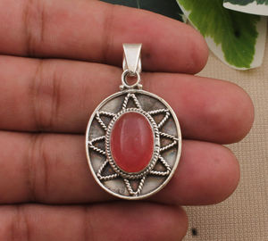 Pendentif en jade rose naturel, argent sterling 925 plaqué platine, collier vintage fait main avec pierres précieuses, bijoux artisanaux de luxe unisexe - Product Image 4