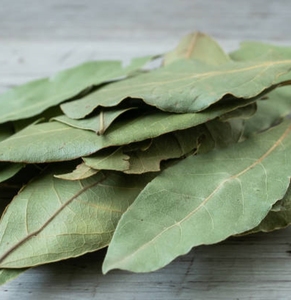 Hojas de Laurel Secas de Estilo Orgánico, Hoja de Laurel Entera a Granel para Mayoristas de Especias, Condimento Natural para Alimentos, Ingrediente Culinario Aromático - Product Image 3