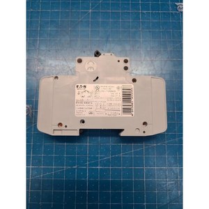 Disjoncteur miniature Eaton FAZ-C1/1-RT d'occasion – Pièces d'équipement semi-conducteur de la génération précédente - Product Image 1