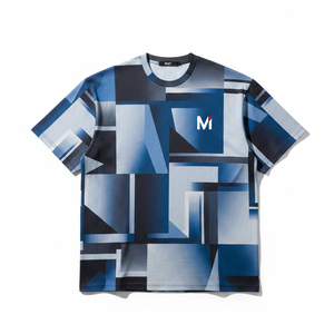 T-shirt surdimensionné avec poche, style techwear fonctionnel, tissu résistant à l'eau, coupe ample tactique urbaine - Product Image 1