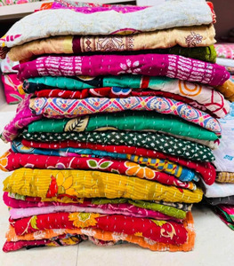 Vintage Reversible Kantha Printed Cotton <b>Throw</b> Blanket Handmade Eco-Friendly Indian Bedding Twin/Full Size Bedroom Use - Product Image 3