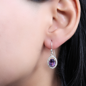 Boucles d'oreilles pendantes élégantes en améthyste faites à la main, en argent sterling 925, pour femmes et jeunes filles, idéales pour les mariages et les fêtes - Product Image 1