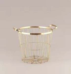 <b>Large</b> Iron Metal Wire <b>Basket</b> Mesh Style Attractive Shape Home Kitchen Office Hotel Durable Storage <b>Basket</b> Hot Selling - Product Image 3