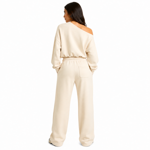 Conjunto de Sudadera y Pantalones Anchos de Moda para Mujer, Color Marfil, Estilo Casual, con Logotipo Personalizado, OEM, Marca Privada, Venta al Por Mayor - Product Image 2