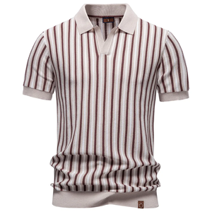 เสื้อโปโลถักผู้ชายแบบใหม่สำหรับฤดูร้อน (เสื้อยืดถักลายทาง คอวี แขนสั้น สไตล์ลำลอง ทรงเข้ารูป ระบายอากาศได้ดี) สำหรับผู้ชาย - Product Image 2