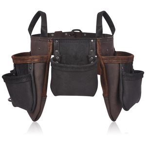 Ceinture porte-outils en cuir professionnelle avec plusieurs poches, construction robuste, ajustement confortable à la taille, accroches sécurisées. - Product Image 2