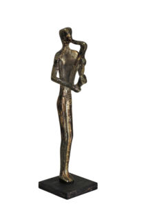 รูปปั้นคนนามธรรมทรงยาวทำมือจากอะลูมิเนียม งานประติมากรรมโลหะสไตล์มินิมอลสมัยใหม่ ของตกแต่งบ้านและสำนักงาน ขนาด 12 นิ้ว สีทอง - Product Image 2