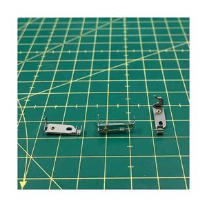 Enhebrador de Agujas 416190401, Piezas para Máquinas de Coser Domésticas, Hecho en Taiwán - Product Image 1