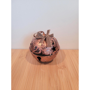 Cloche vintage artisanale en métal en forme de boule, design personnalisé pour arbre de Noël, cloche sonore en cuivre poli brillant - Product Image 3