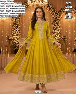 Robe Anarkali traditionnelle brodée Bandhani Orange Rangoli Chinon, longueur ras du sol, protection solaire, séchage rapide, pour mariage et fête - Product Image 2