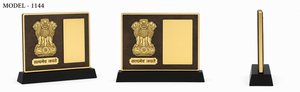 1.Wooden memento ideal for schools and educational institutions. - Product Image 5