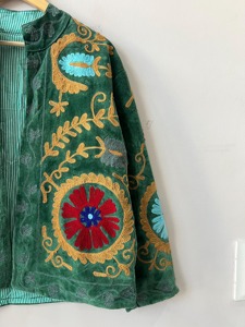 Veste Bohème en Velours Brodé Floral et Coton Écologique à Manches Longues et Col Rond Grande Taille pour Femme – Vêtement d'extérieur Décontracté Hiver - Product Image 4
