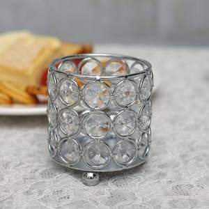 Porte-bougie décoratif en cristal, adapté aux salons, aux tables à manger, aux mariages et aux célébrations festives - Product Image 2