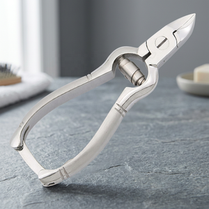 Coupe-cuticules en acier inoxydable de haute qualité avec ressort de rappel, lame concave, personnalisable - Product Image 2