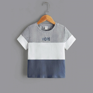 Camiseta de Manga Corta para Hombre con Bloques de Color y Estampado de Esperanza, Cuello Redondo, Corte Regular Informal, Tejido de Punto 100% Algodón - Product Image 1