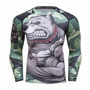 Chemise de compression à manches longues pour homme avec imprimé bouledogue, séchage rapide, respirante, coupe ample et sportive - Product Image 1