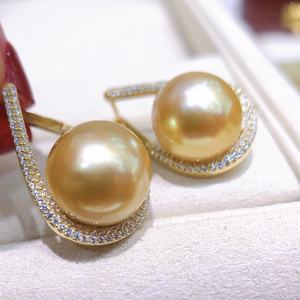 Pendientes Colgantes de Plata de Ley S925 con Perlas de Agua Dulce de 11-10 mm, Versátiles, con un Brillo Intenso, Frescura Natural que se Mantiene Durante Todo el Día - Product Image 3