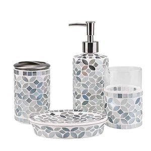 Ensemble d'accessoires de salle de bain exclusif en nacre, idéal pour offrir en cadeau et pour une salle de bain design - Product Image 4
