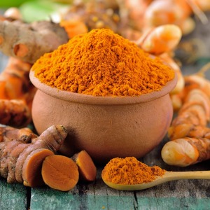 Poudre de curcuma à haute teneur en curcumine, qualité supérieure, fraîche, naturelle, épice Haldi moulue finement pour la cuisine et l'industrie alimentaire - Product Image 5