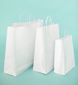 Sac cadeau en papier écologique design pour les magasins de détail modernes, sac en papier fait main de style naturel pour emballage haut de gamme avec poignée en corde - Product Image 1