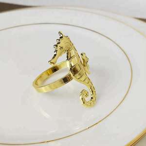 Anneaux de serviette en métal de haute qualité pour serviettes en tissu, décoration de table élégante et durable pour restaurants et hôtels - Product Image 2