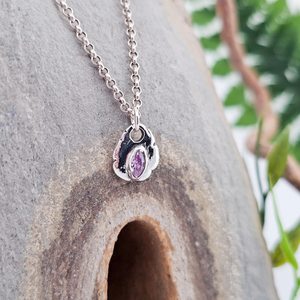 Pendentif artisanal en argent fin plaqué or avec zirconium violet vintage, bijoux élégants et simples, fournisseur en gros, fabricant Inde - Product Image 3