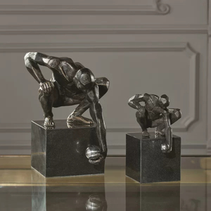 Sculpture abstraite d'homme accroupi, statue en aluminium, art moderne, décoration pour salon, bureau, sculptures faites à la main, figurine - Product Image 4